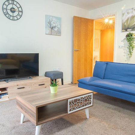 Stay In Our Stylish Flat! & Secure Building & Sleeps Up To 4 برمنغهام المظهر الخارجي الصورة