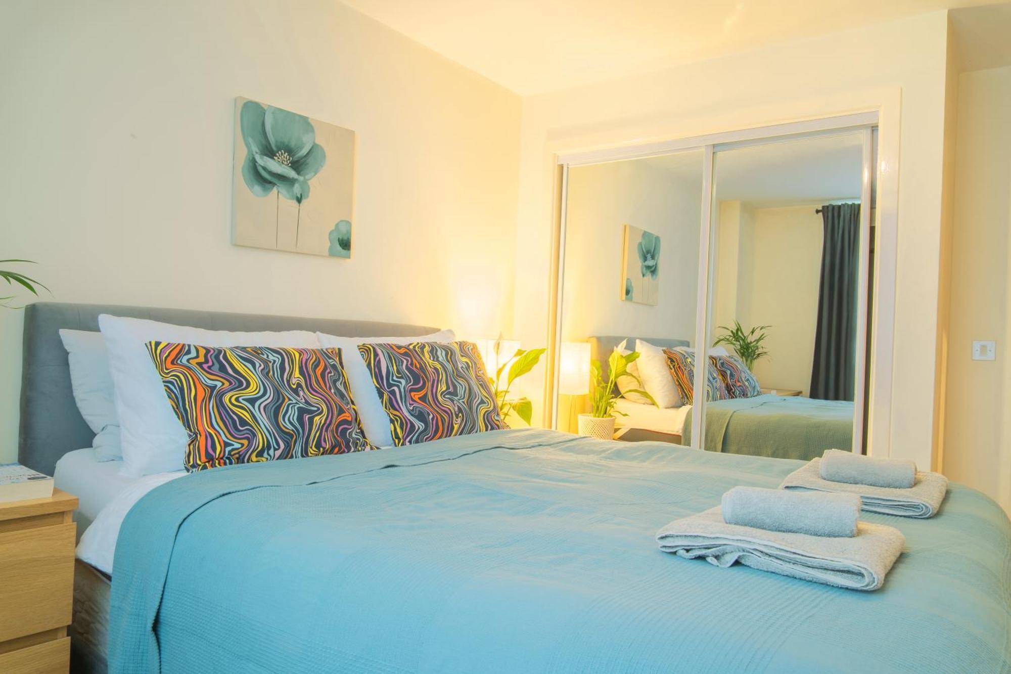 Stay In Our Stylish Flat! & Secure Building & Sleeps Up To 4 برمنغهام المظهر الخارجي الصورة