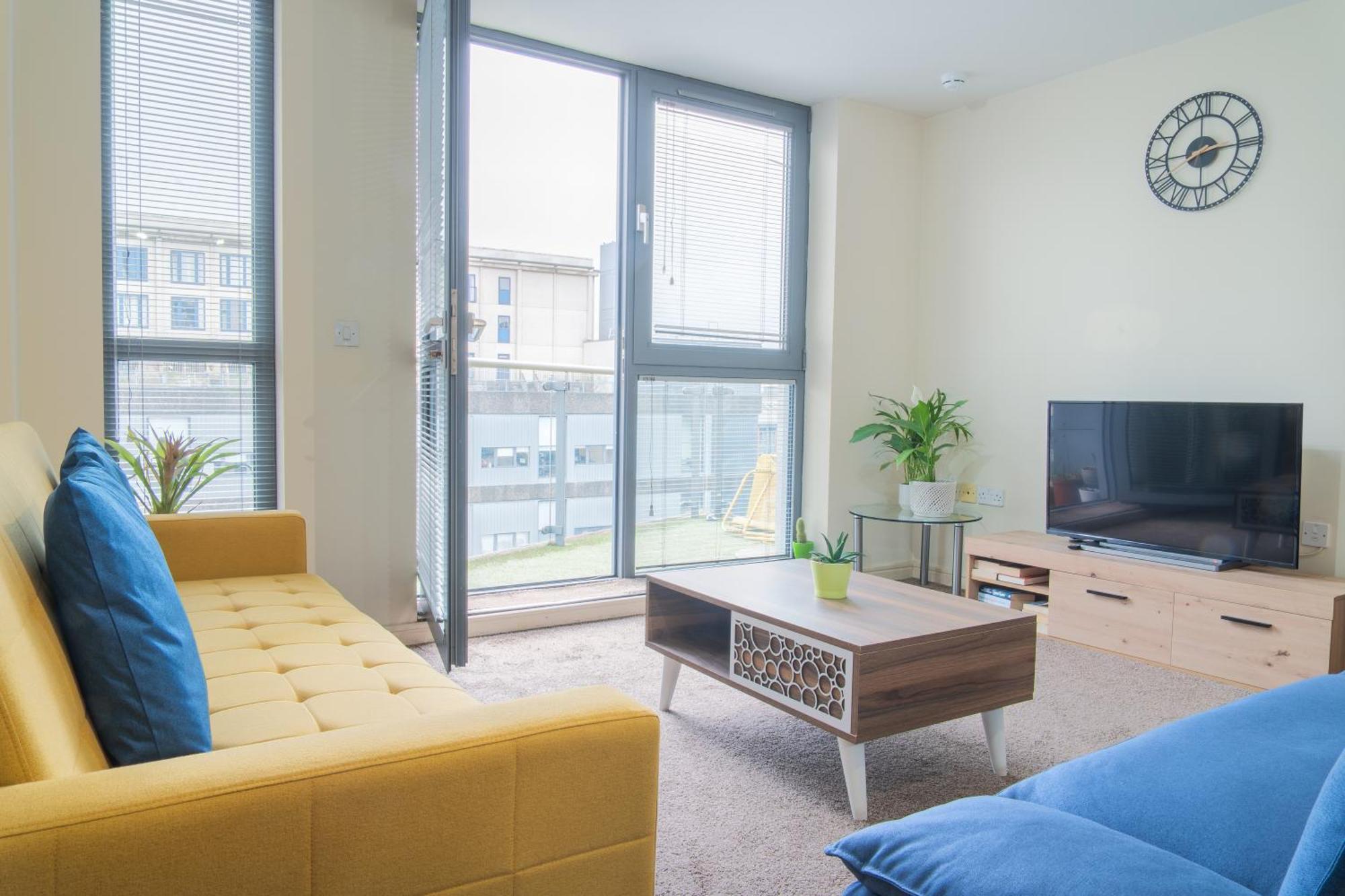 Stay In Our Stylish Flat! & Secure Building & Sleeps Up To 4 برمنغهام المظهر الخارجي الصورة