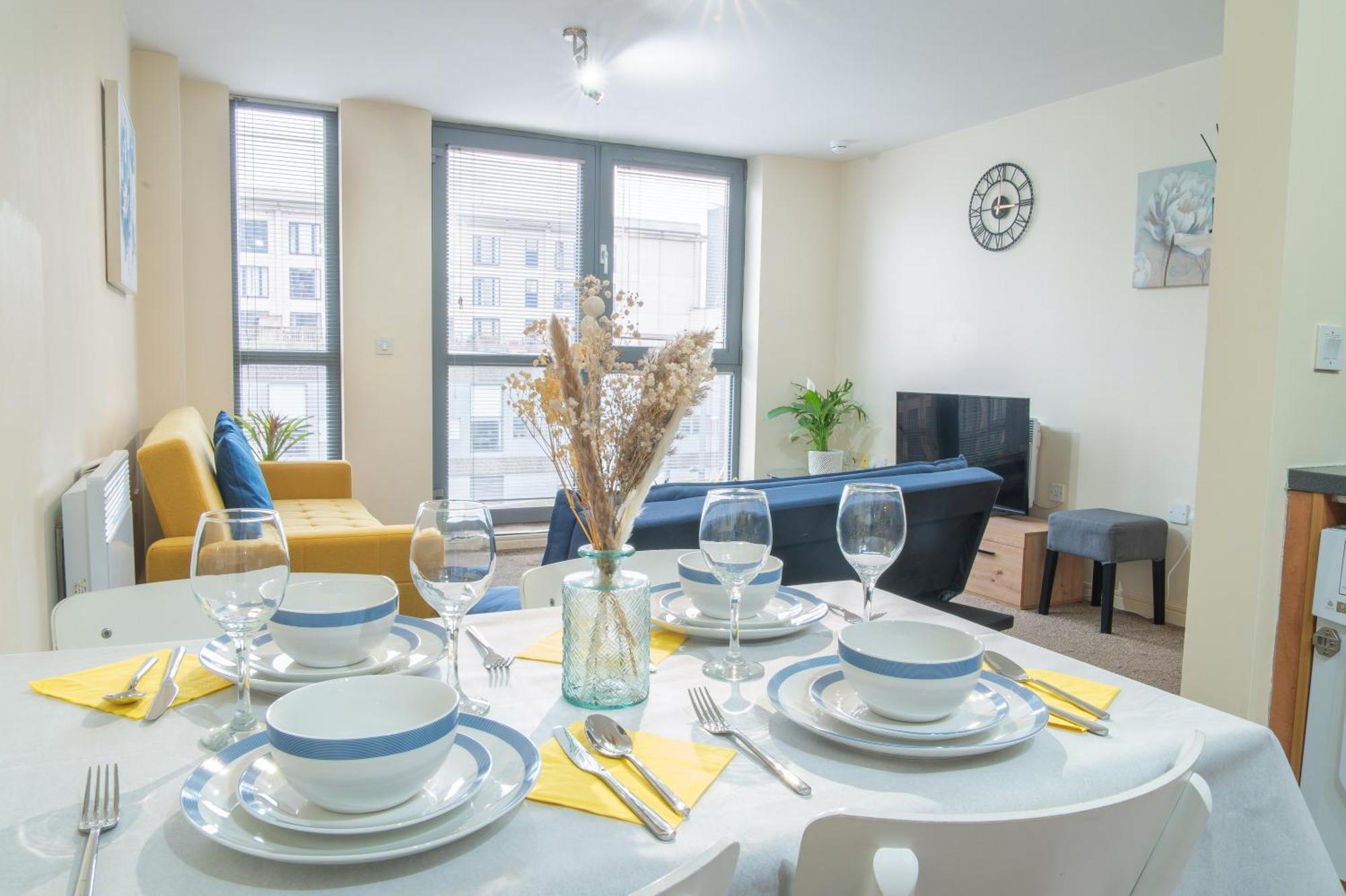 Stay In Our Stylish Flat! & Secure Building & Sleeps Up To 4 برمنغهام المظهر الخارجي الصورة